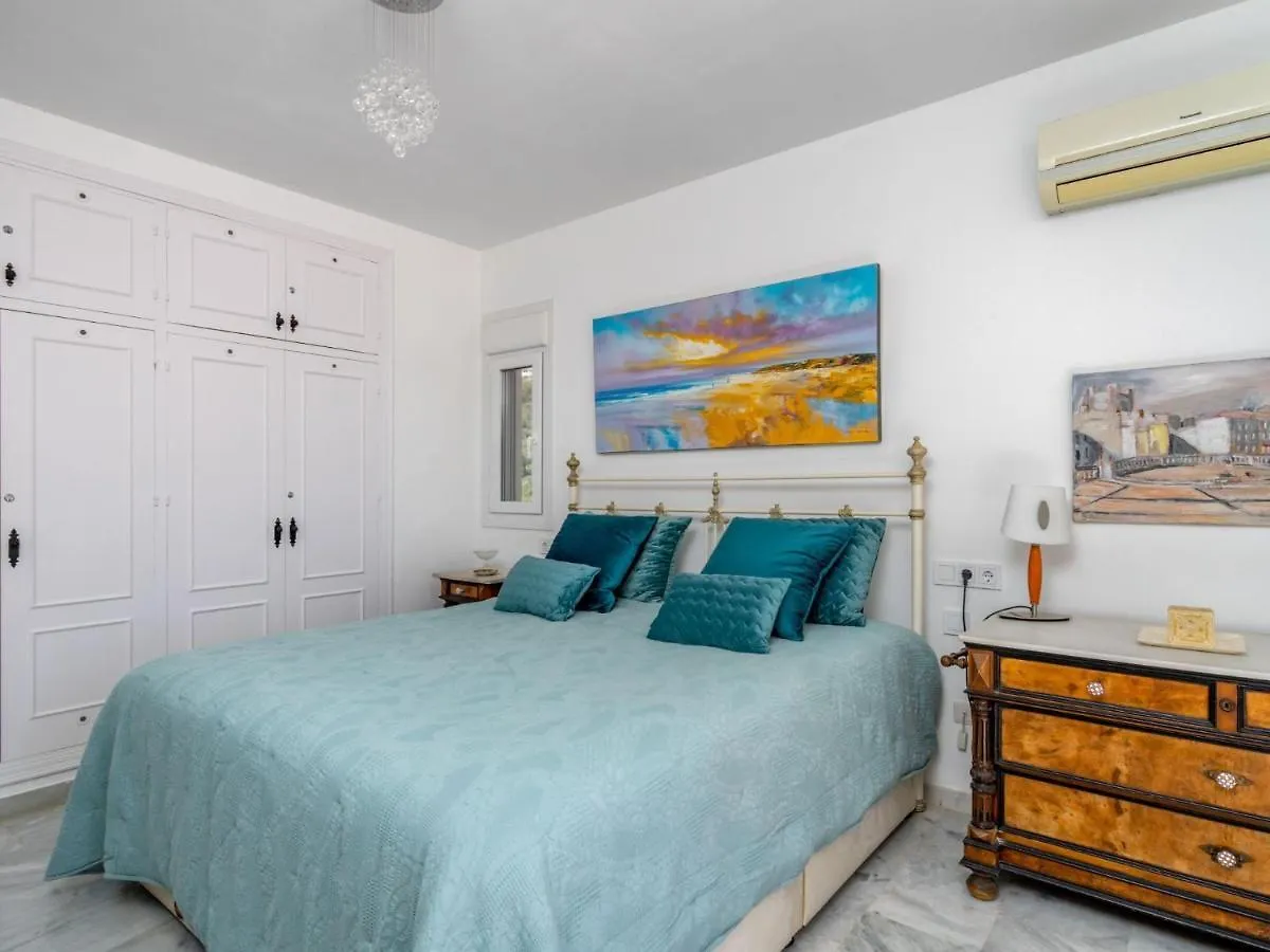 Villa Villa Juna By Interhome Benalmádena Spanje